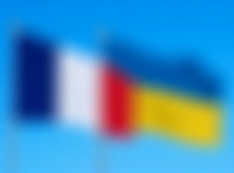 French and Ukrainian flags side-by-side