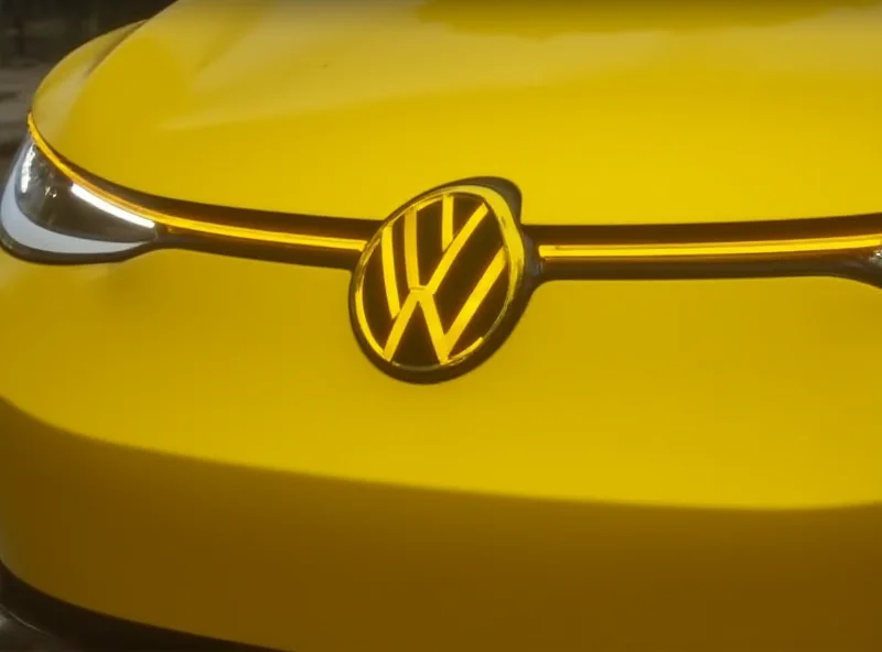 Close up shot of the Volkswagen ID.EVERY1 front headlight and grill